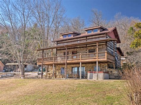 Browse the best cottages, condos and cabins in southern indiana and book your stay today! Historic Derby Cabin w/Hot Tub & Ohio River Views ...