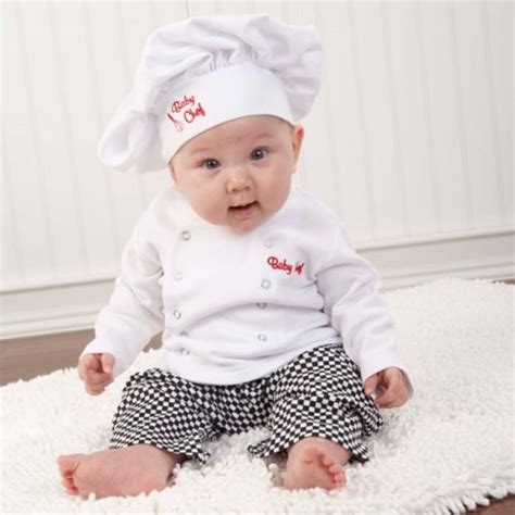 Monogrammed Baby Chef 3 Piece Layette Set With Images Baby Chef