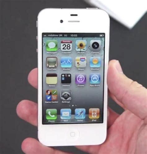 Launched Today White Apple Iphone 4 Hands On New Gadget Handphone Laptop