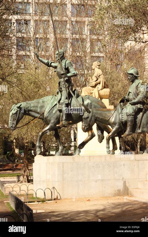 Statue Don Quixote On Horse Hi Res Stock Photography And Images Alamy