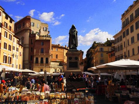 Campo Dei Fiori: A Brief Tour Guide - Rome Luv