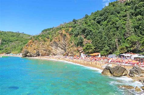 Periodically independent since the late middle ages, and an internationally recognized country from 1878 until 1918. Top 7 Beaches in Montenegro - PlacesofJuma