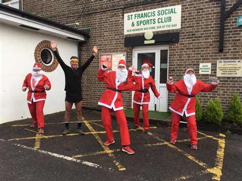 Multiple Santas Seen Running Through Sussex Charity Today News