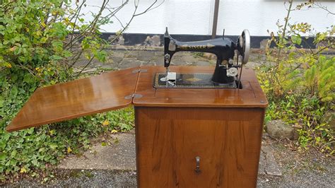 a rare beautiful antique singer sewing machine circa 1900 in mahogany cabinet ebay
