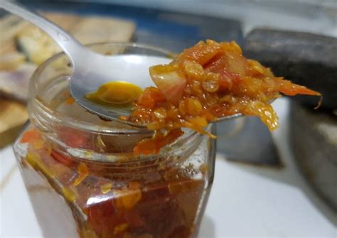 Selanjutnya, goreng sambal yang sudah diulek. Resep Sambal Bawang Enak Dan Tahan Lama : Cara Memasak Sambal Bawang Lombok Ijo Tahan Lama ...