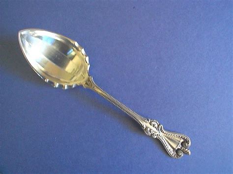 Old Colonial Towle Sterling Silver Sugar Spoon For Sale