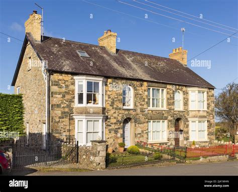 Traditional Welsh Cottage Hi Res Stock Photography And Images Alamy