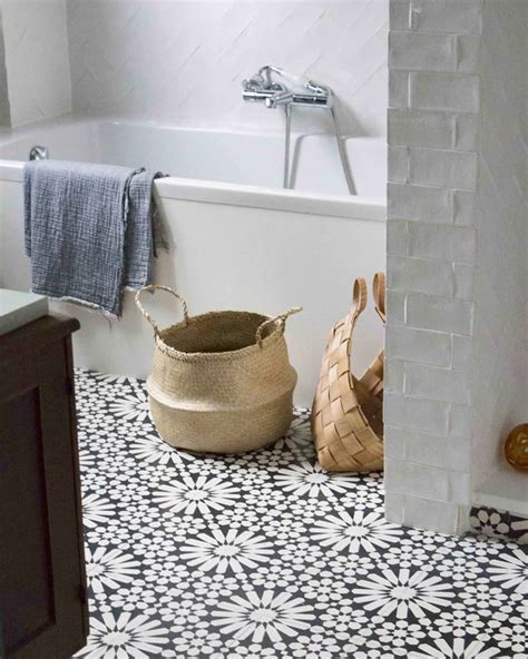 Bathroom Floor Cement Tiles Mosaic Factory In 2020 Patterned Floor