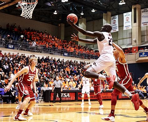 What ncaa football games are on today? A fan's guide to the Convo and key men's basketball games ...