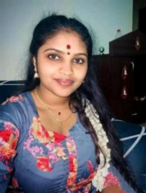 I M Tamil Hot Sexy Aunty Video Call Sex Service Available Nungambākkam