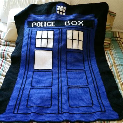 Tardis Afghan I Started This On January 1 2015 And Finished Yesterday