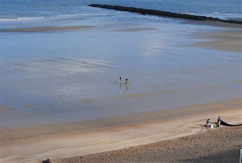 Erhole dich am meer, gönne dir einen strandurlaub! Fitness in Belgien - Sport am Strand im Urlaub