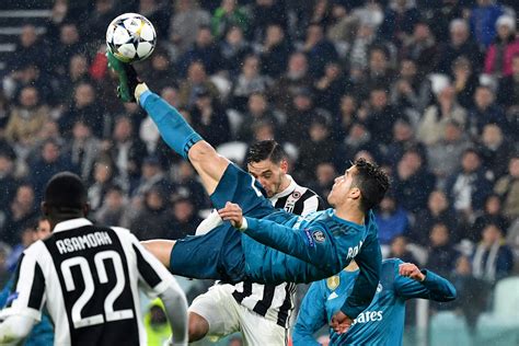 Ronaldo Bicycle Kick Vs Juventus Wallpapers Wallpaper Cave