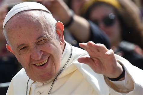 Angelus 15 agosto 2021 papa francesco. Papa Francesco annuncia: I genitori si possono separare ...