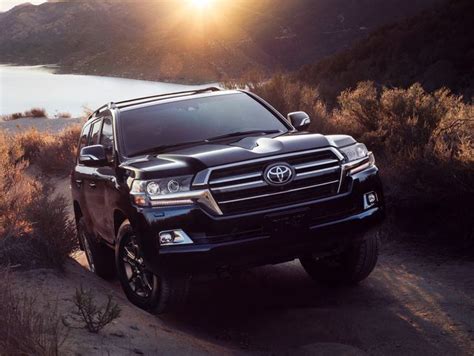 2021 Toyota Land Cruiser Review Pricing And Specs