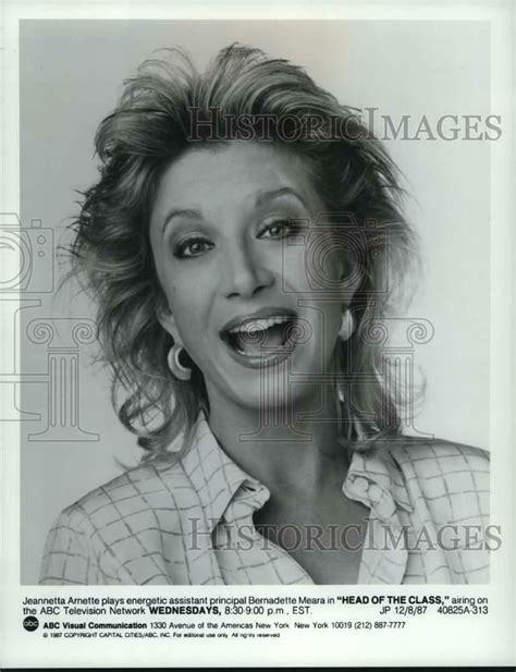 1987 Press Photo Tv Series Actress Jeannetta Arnette In Head Of The Class Ebay In 2020