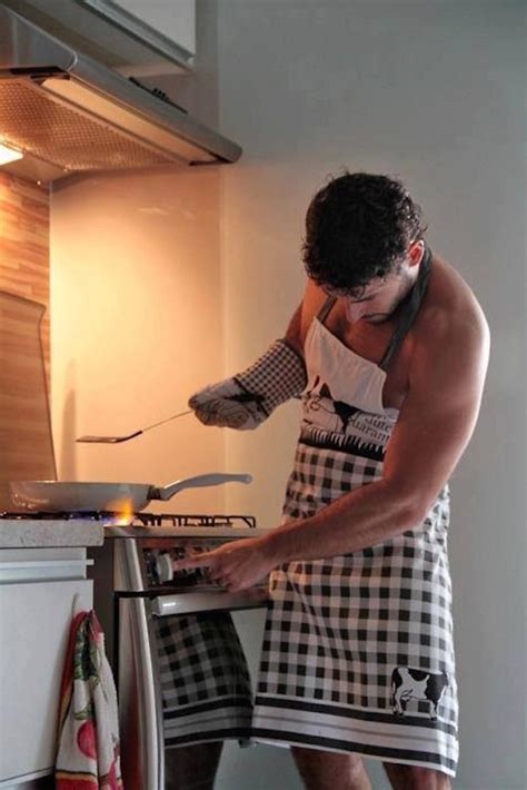 Hotdudes 15 Mecs Super Sexy Qui Font La Cuisine