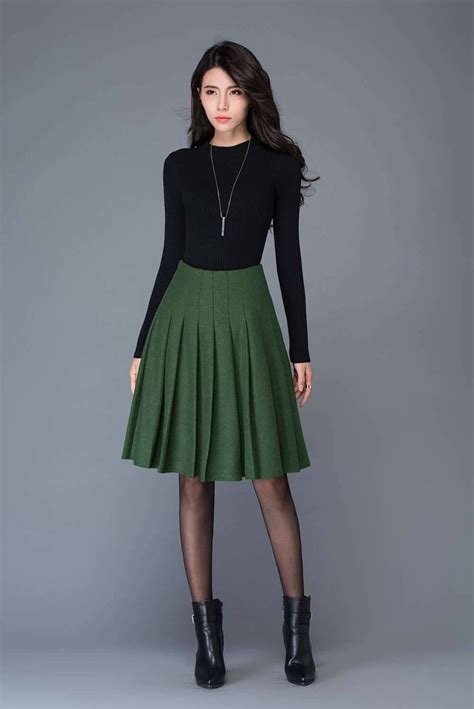 The Best How To Wear A Pleated Skirt In Winter Ideas Winterwear One