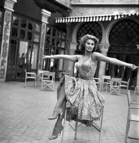 Sophia Loren Can Make Even Visible Armpit Hair Seem Sexy Vintage Everyday