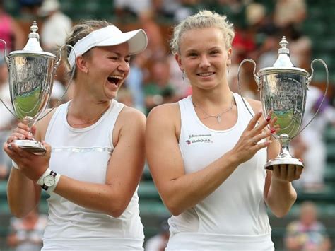Tennis tournaments that krejcikova b / siniakova k played. Wimbledon: Krejcikova et Siniakova remportent le double ...