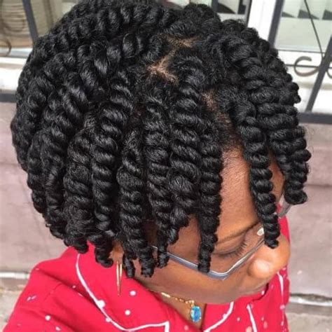 Bushy short natural hair is tricky to manage, and it seems that it doesn't allow for such flexibility in protective hairstyles as longer hair does. Short Hairstyles: 50 Ideas on How to Rock those Short Locks! | Hair Motive Hair Motive