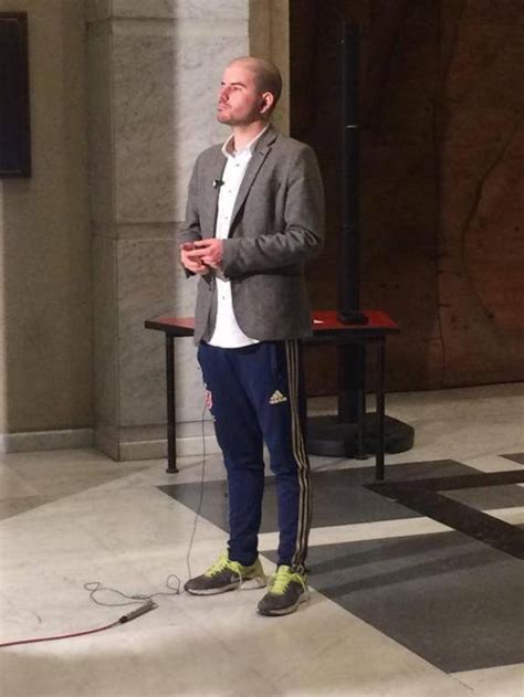 Un hada madrina joven y poco calificada que se aventura por su cuenta para demostrar. FOTO | Sorprenden a Giorgio Jackson con este particular ...