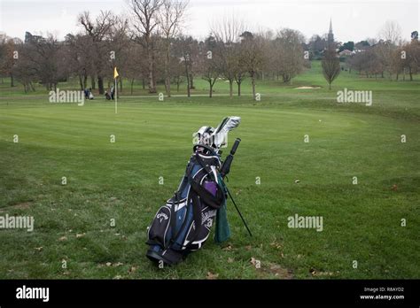London UK. 15th December 2018. Golfers playing on a cold day at the