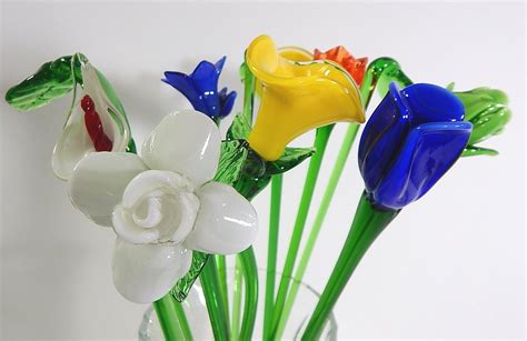 Decorative Hand Blown Glass Flower Stems And Pressed Glass Vase Ebth