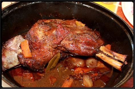 LA TABLE LORRAINE DAMELIE Sanglier au vin rouge épicé au four