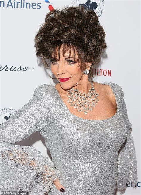 Joan Collins 85 Brings The Glamour In A Sparkling Silver Gown Joan Collins Dame Joan