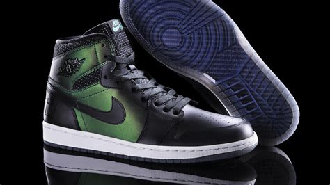 See what's happening with the jordan brand. Nike News - Jordans on Deck: The Nike SB x Air Jordan I