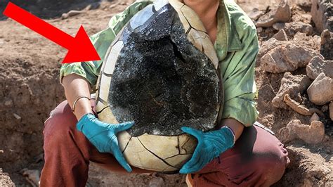 12 Most Mysterious Recent Archaeological Discoveries Go It