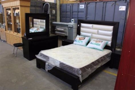 American furniture warehouse (afw) has been bringing you the best prices and widest selection of furniture and home decor since 1975! Jhb Bedroom Suites Clearance Auction | | Bedroom Furniture ...