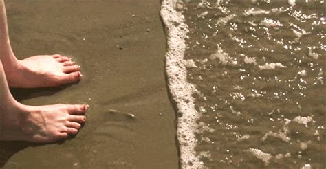 Beach Feet Gifs Find Share On Giphy