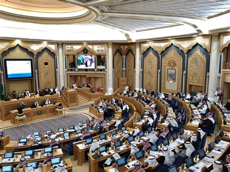 مراكز الاقتراع الإيرانية تغلق أبوابها لاختيار رئيسا للبلاد. مجلس الشورى يوافق على مشروع الاستراتيجية الوطنية للادخار ...