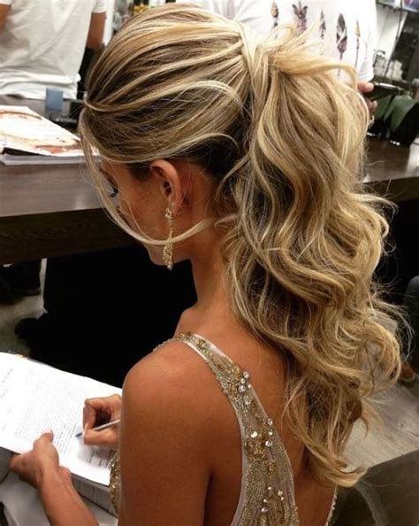 Modern Maidens 46 Bridesmaids Hairstyles They Will Love