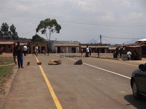 Malawi Dpp In Savage Attack To Pp Supporters In Thyolo Malawi Nyasa