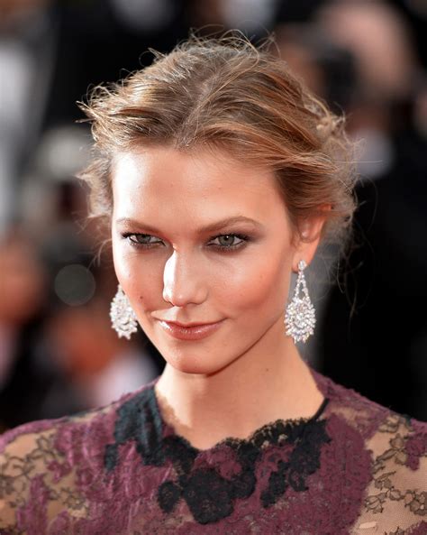A Detailed Look At The Sexy Eye Makeup Karlie Kloss Wore In Cannes