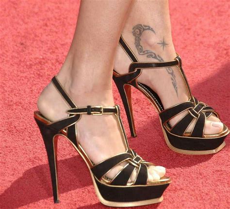 Actresses With Tattoos