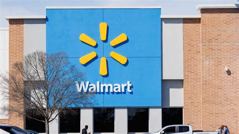 Walmart lays off hundreds of workers at e-commerce facilities - Verve times