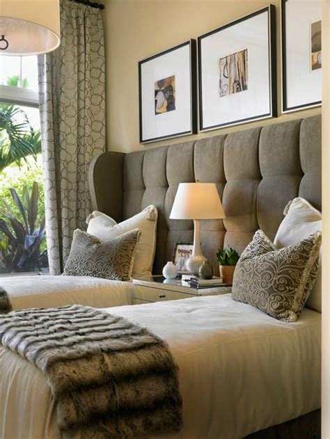 Your small bedroom isn't a limitation. 10 Tips For A Great Small Guest Room - Decoholic