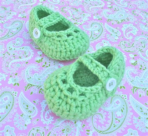 Modern Crochet Baby Booties Vintage Mary Jane Shoe Style