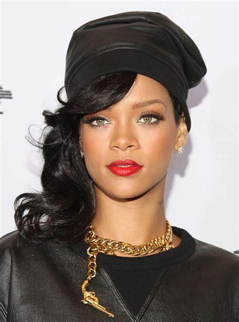 The 10 Most Iconic Red Lips In Music Rihanna Hairstyles Oblong Face
