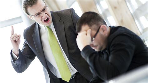 How To Confront The Cycle Of A Bully Boss