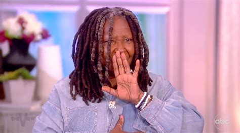 Whoopi Goldbergs Hilarious Blooper On The View Goes Viral Watch Her