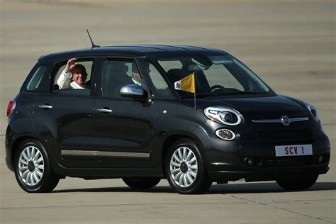 The Fiat 500L Used by Pope Francis During Philadelphia ...