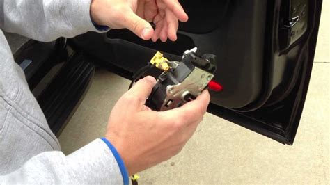 Chevrolet Silverado: Why Don't Power Door Locks Work? | Chevroletforum