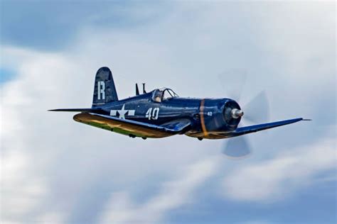 Let's feast our eyes on the charts before we feast on. F4u Corsair Stock Photos, Pictures & Royalty-Free Images ...