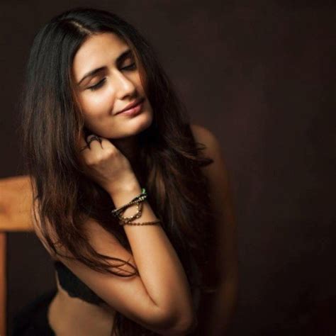 fatima sana shaikh hot in bikini hd pictures and wallpapers filmy hot gallery new hot hd 100
