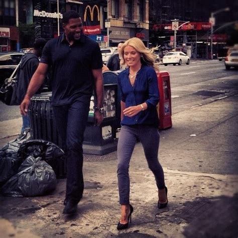 Obsessed With Michael Strahan And Kelly Ripathis Is One Reason Why I